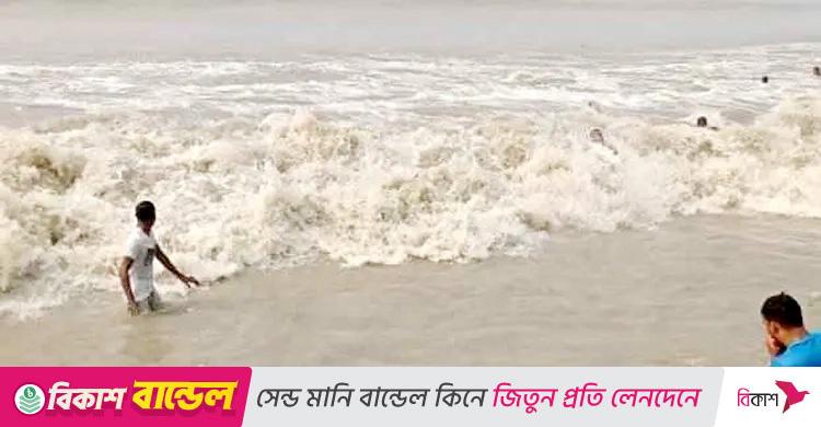 নিম্নচাপটি গভীর নিম্নচাপে পরিণত, সাগর উত্তাল