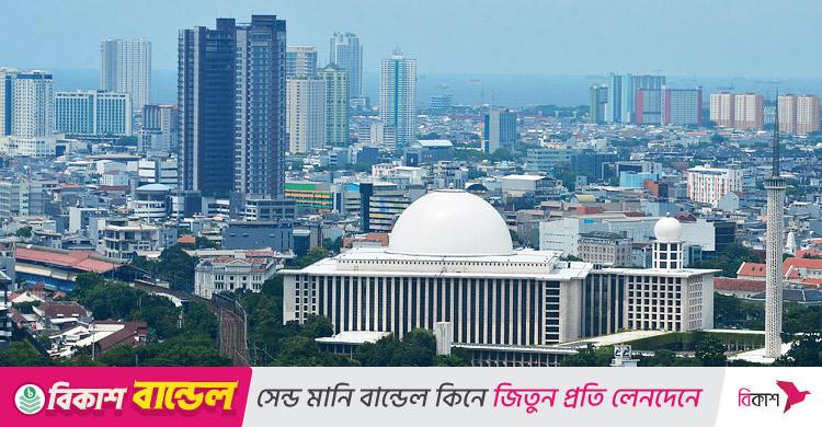 মসজিদের পাশে উঁচু ভবন নির্মাণ করা কি নিষিদ্ধ?