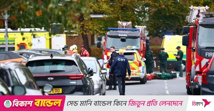 যুক্তরাজ্যে ইহুদিদের উপাসনালয়ে ছুরিকাঘাতে আহত ৪
