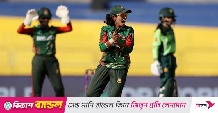 নারী ওয়ানডে বিশ্বকাপ / পাকিস্তানকে ১২৯ রানেই গুটিয়ে দিলো বাংলাদেশ