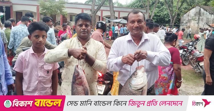 যশোরের জামাই মেলায় কোটি টাকার মাছ বিক্রি