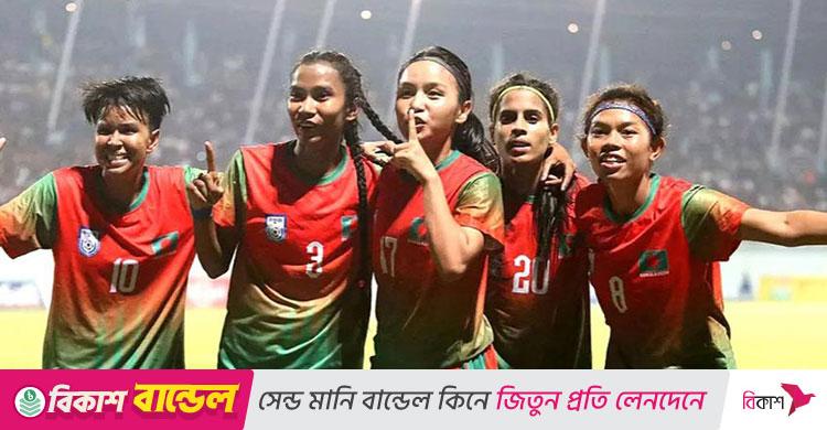 ত্রিদেশীয় নারী ফুটবল / তৃতীয় দল পেতে গলদঘর্ম বাফুফে