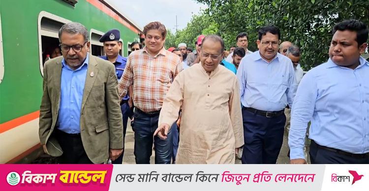 পাবনা-ঢাকা ট্রেন চালুর সম্ভাব্যতা যাচাইয়ে পরিদর্শনে দুই সচিব