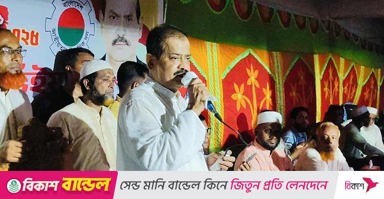 শ্রমিকদের অধিকার প্রতিষ্ঠায় পাশে আছে বিএনপি: আবুল খায়ের