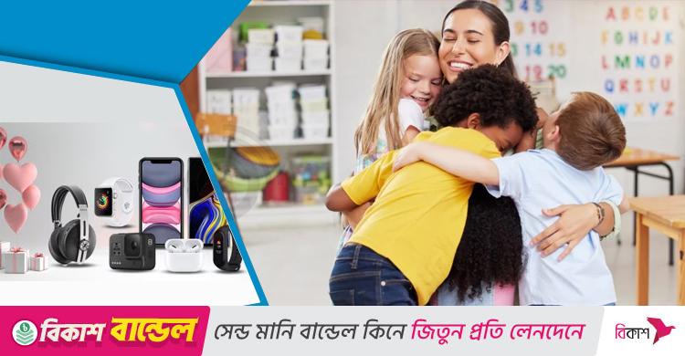 প্রিয় শিক্ষককে দিতে পারেন গ্যাজেট উপহার