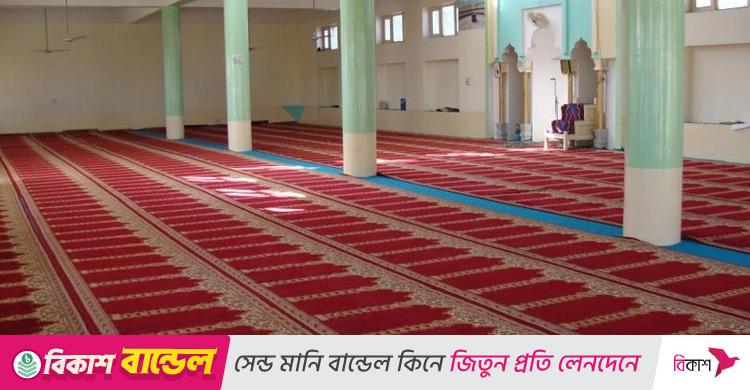 সিনাগগে হামলার পর যুক্তরাজ্যের একটি মসজিদে আগুন