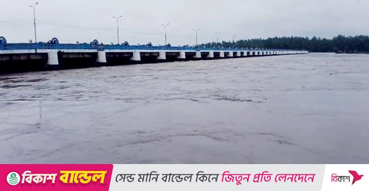 তিস্তার পানি বিপৎসীমার কাছাকাছি, লালমনিরহাটে বন্যার আশঙ্কা