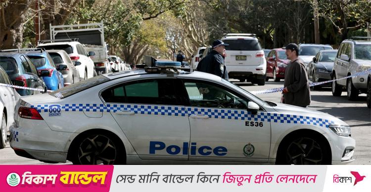 সিডনিতে বন্দুকধারীর হামলায় বহু মানুষ আহত