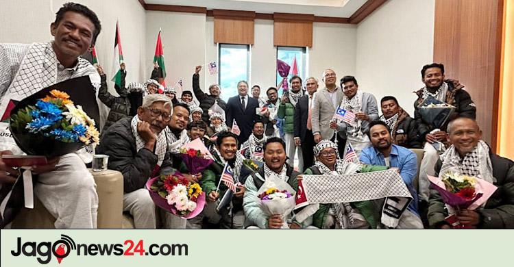 সুমুদ ফ্লোটিলার আটক ২৩ মালয়েশীয় নাগরিক দেশে ফিরছেন রাতে