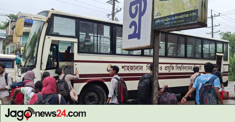 ট্রেন দুর্ঘটনায় আটকে পড়া শিক্ষার্থীদের শাবিপ্রবির ‘বাস সার্ভিস’