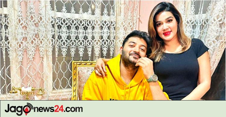 যুক্তরাষ্ট্রে গিয়ে দশ বছর পর এক হলেন বাপ্পী-মাহি