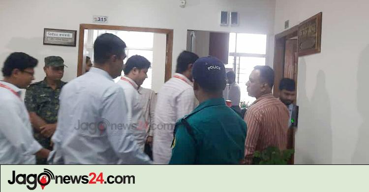 শাপলার দাবিতে অনড়, সিইসির সঙ্গে বৈঠকে এনসিপি নেতারা