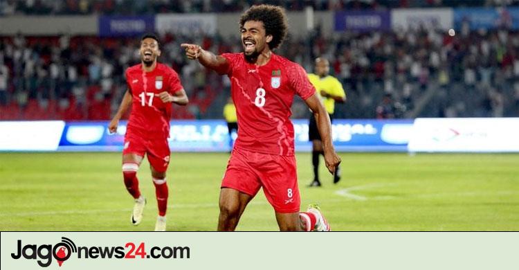 হামজার গোলে ১-০ ব্যবধানে এগিয়ে বাংলাদেশ