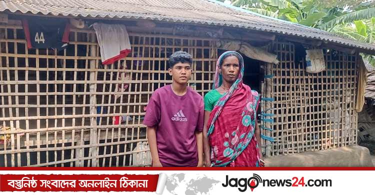 অনূর্ধ্ব-১৭ নারী ফুটবল / টাকার অভাবে বিকেএসপি থেকে নাম কাটতে যাচ্ছে প্রতিমা মুন্ডার