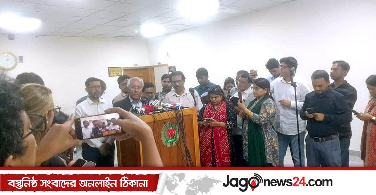 ইসি সচিব / নির্বাচনসামগ্রী আমাদের সংগ্রহে এসেছে, ফেব্রুয়ারিতেই নির্বাচন