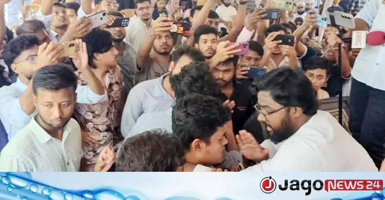 ইবিতে ছাত্রশক্তির সভায় পদবঞ্চিতদের হট্টগোল
