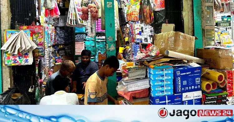 বেড়েছে শিক্ষা উপকরণের দামও, ৫ টাকার কলম এখন ৭ টাকা