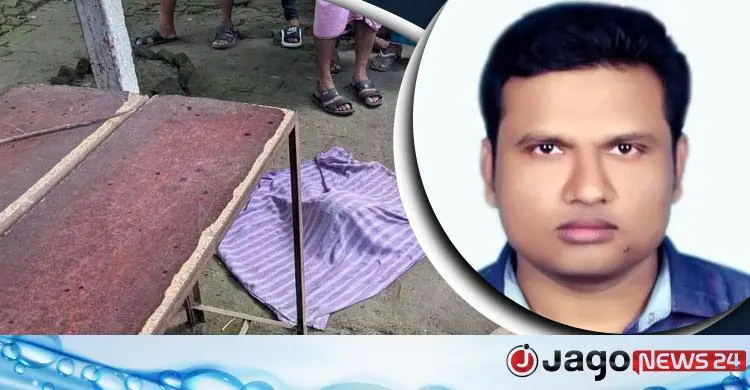 কয়েক কোপে মায়ের মাথা বিচ্ছিন্ন করলেন শিক্ষক ছেলে